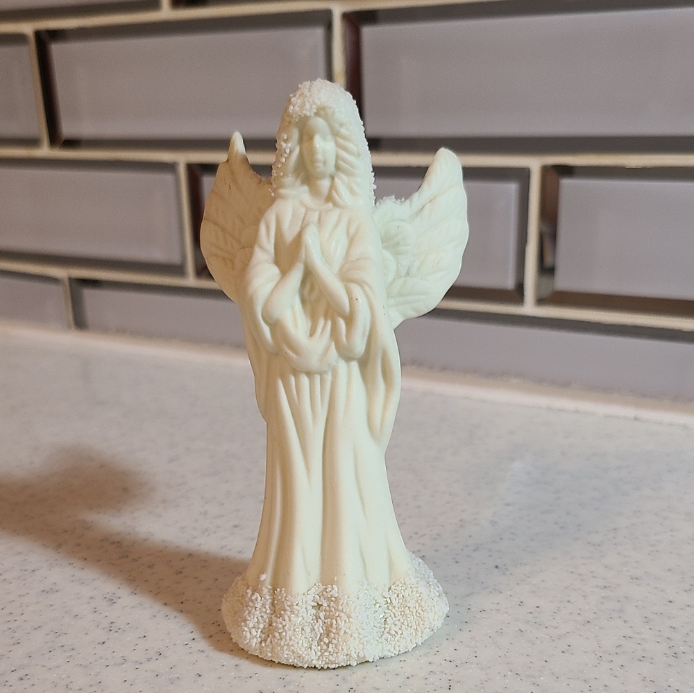 Angel dinner bell figurine collectible